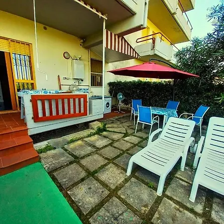 Giardino Delle Fate Villa Rosa Di Martinsicuro